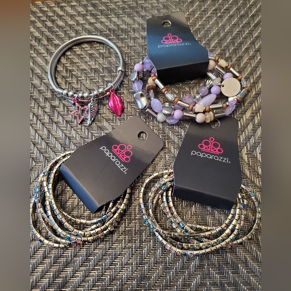 paparazzi LOT OF BRACELETS